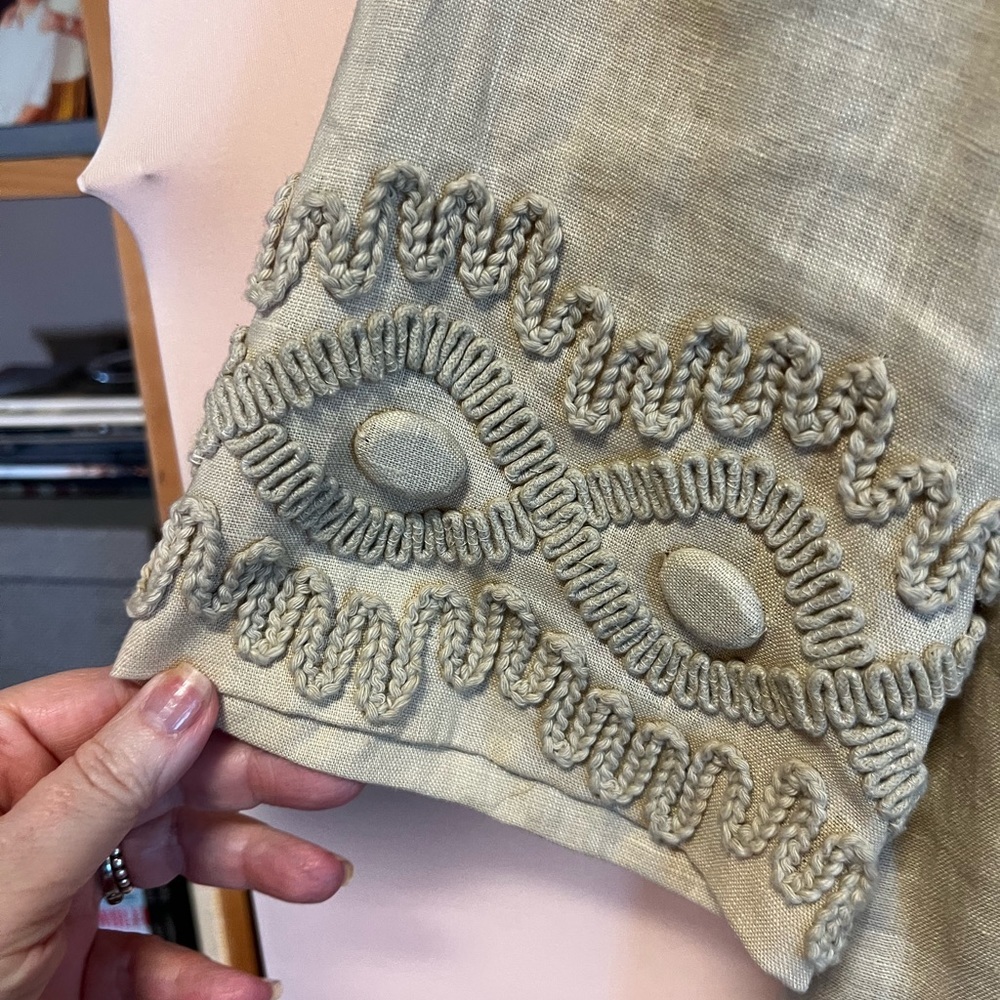 Linen Dress with Beautiful Boho Details - Picture 4 of 7